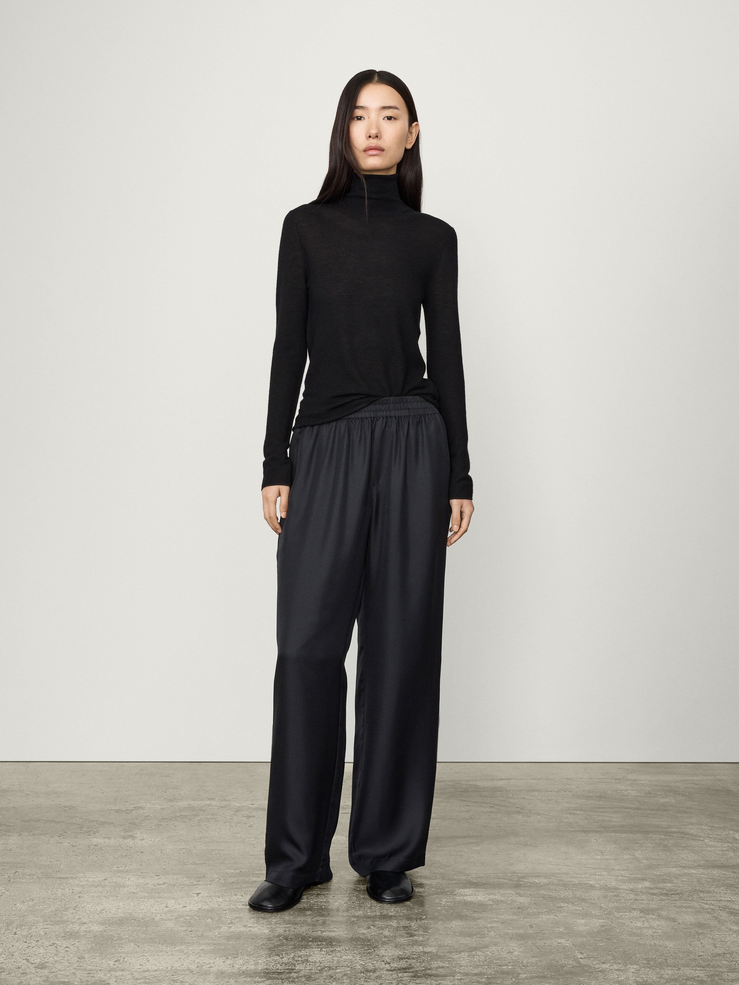 Theory リブニット ブラック Lory Sweater Black | Cashmere | LISA YANG