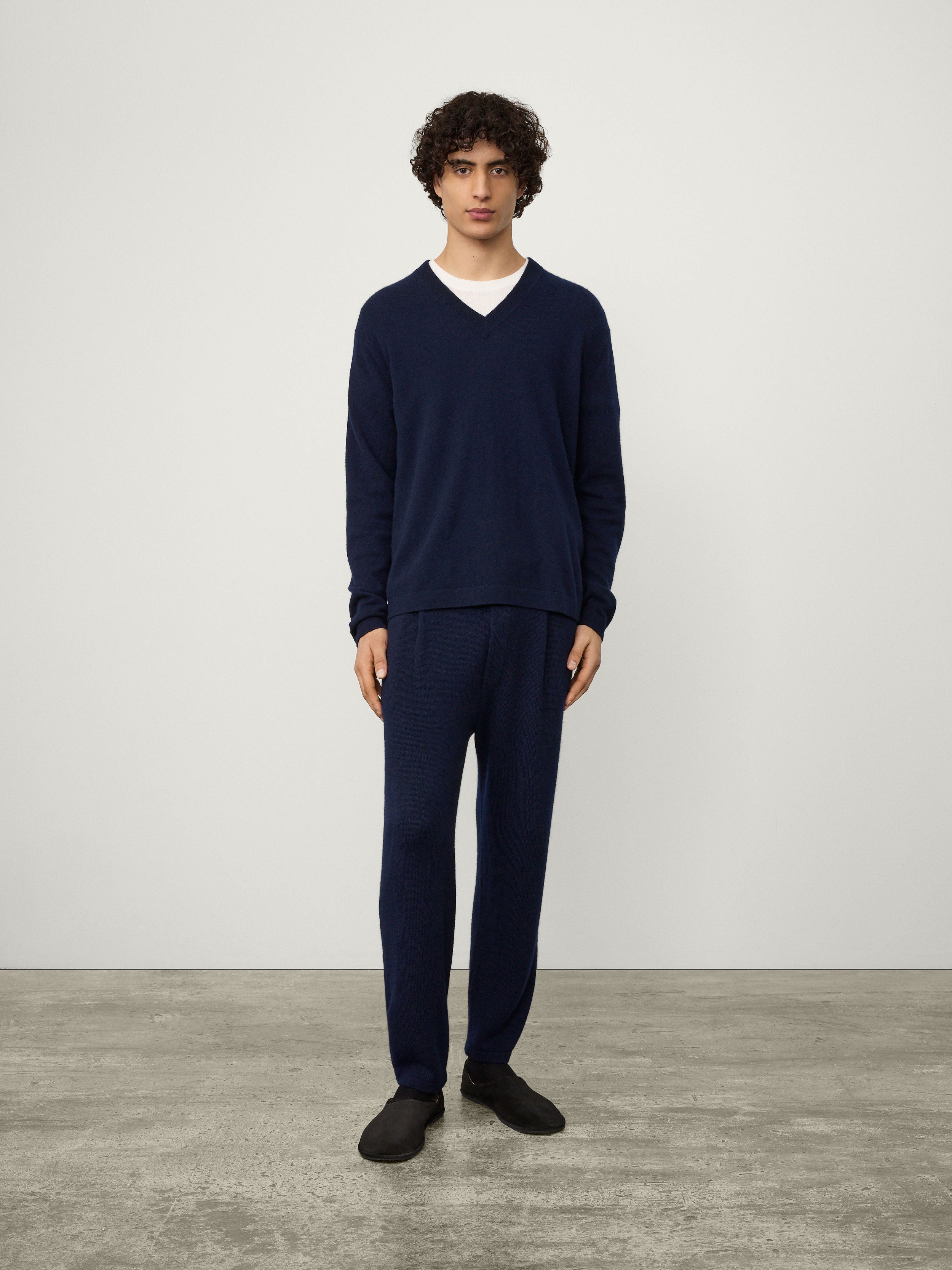 Clayton Sweater Navy | Cashmere | LISA YANG