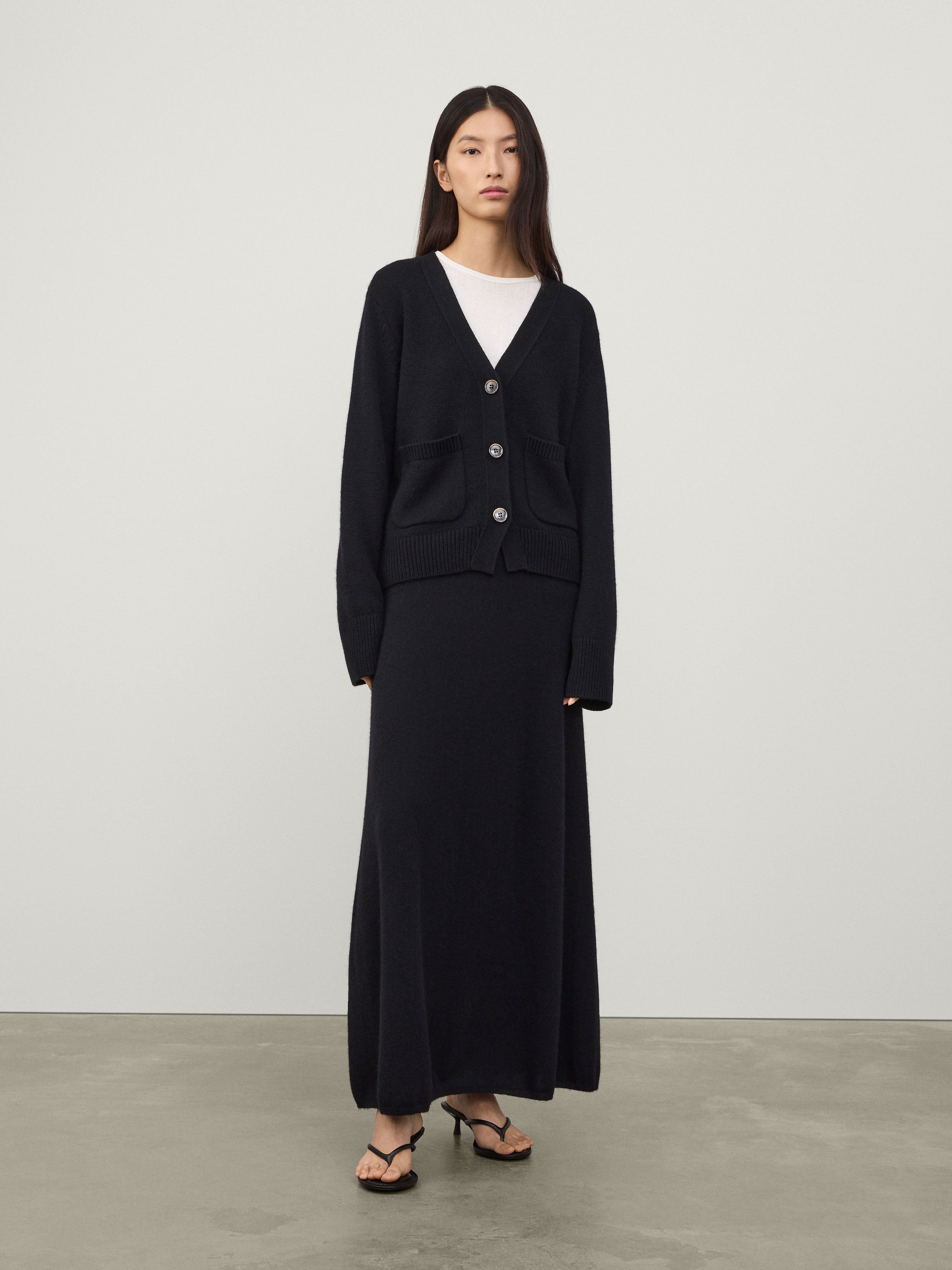 Danni Cardigan Black | Cashmere | LISA YANG