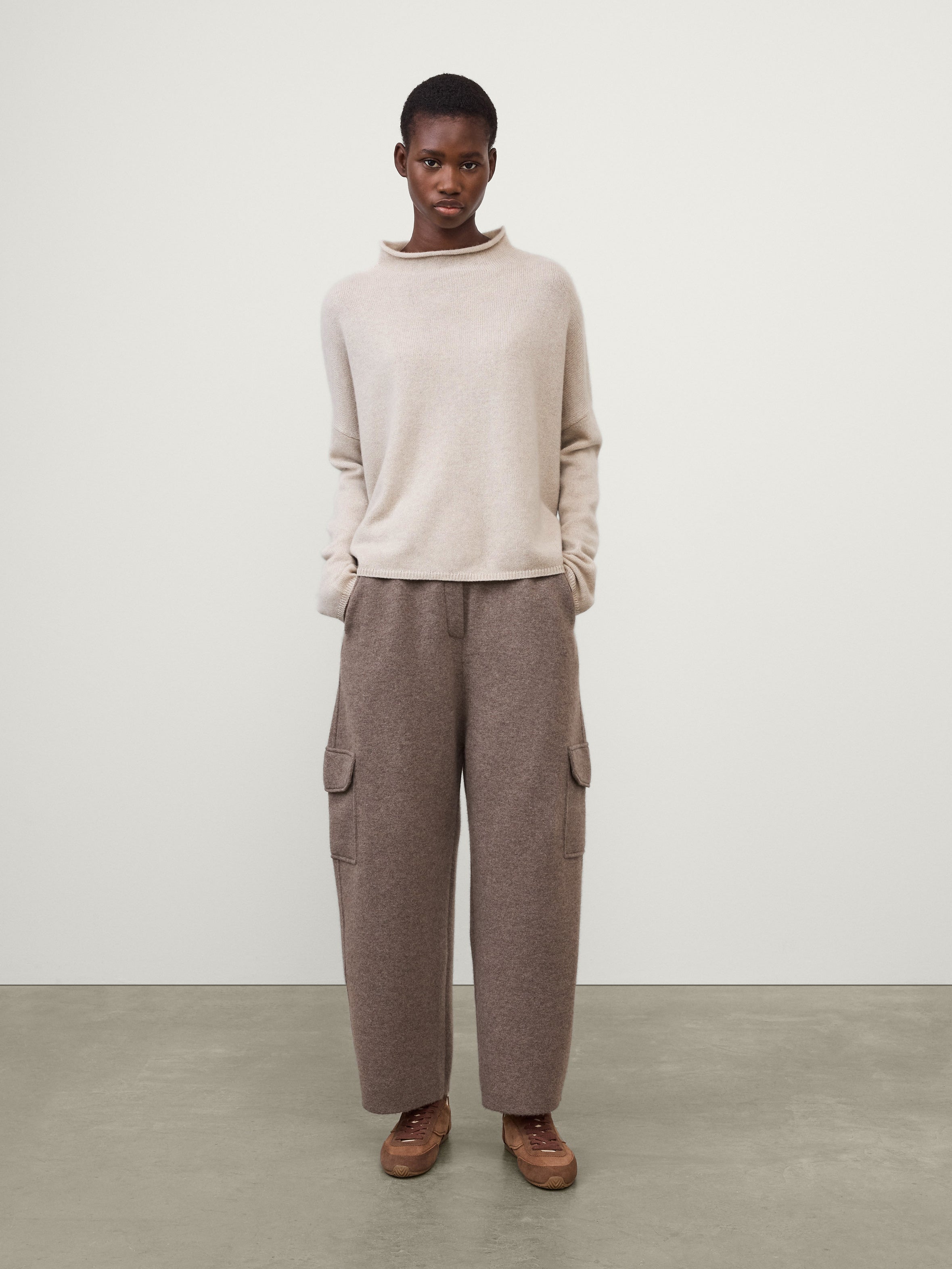 Sandy Sweater Sand | Cashmere | LISA YANG