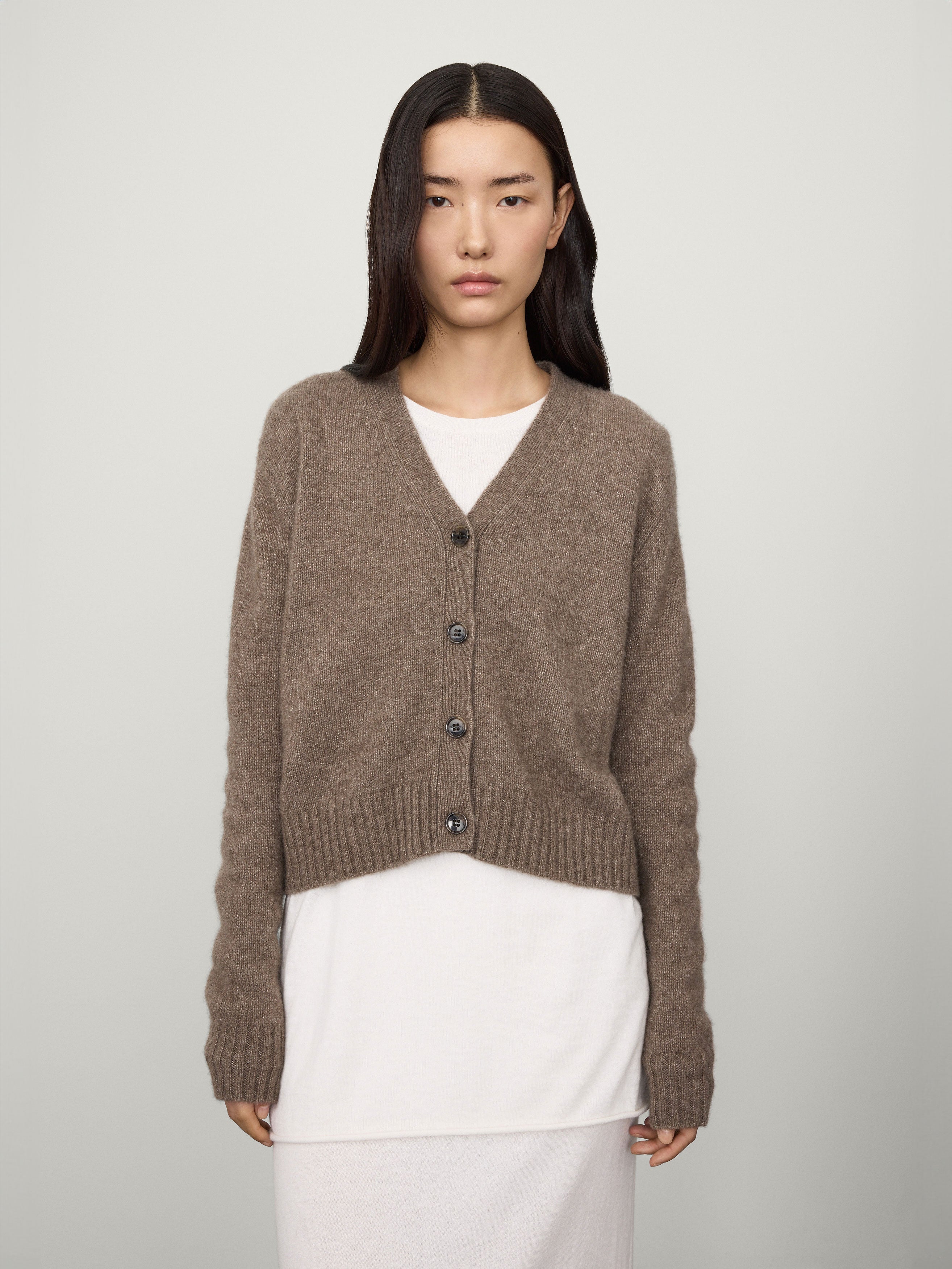 Marionette Cardigan Nougat | Cashmere Silk | LISA YANG