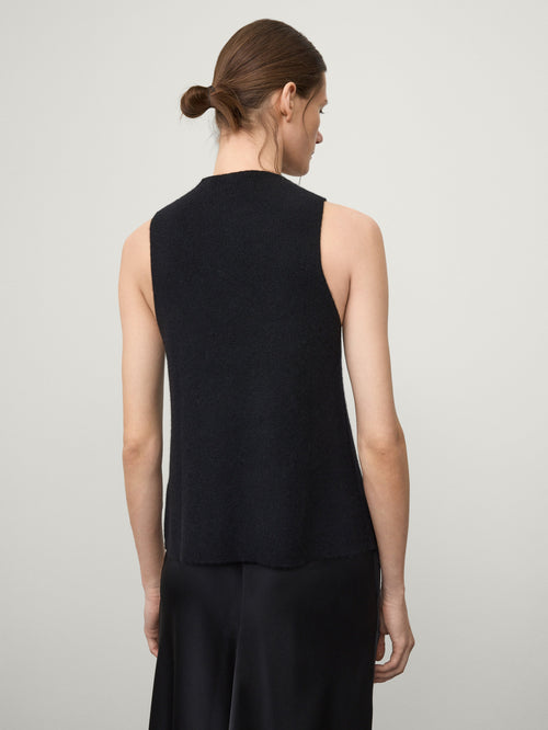 The Lyra Top