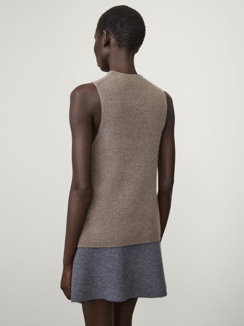 The Lyra Top