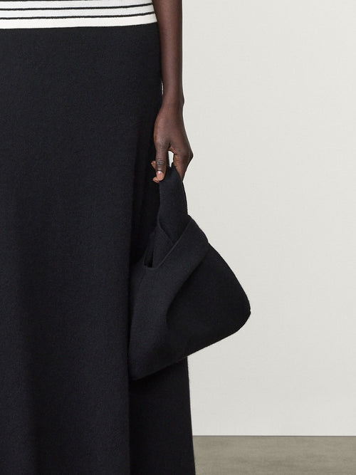 The Oma Bag