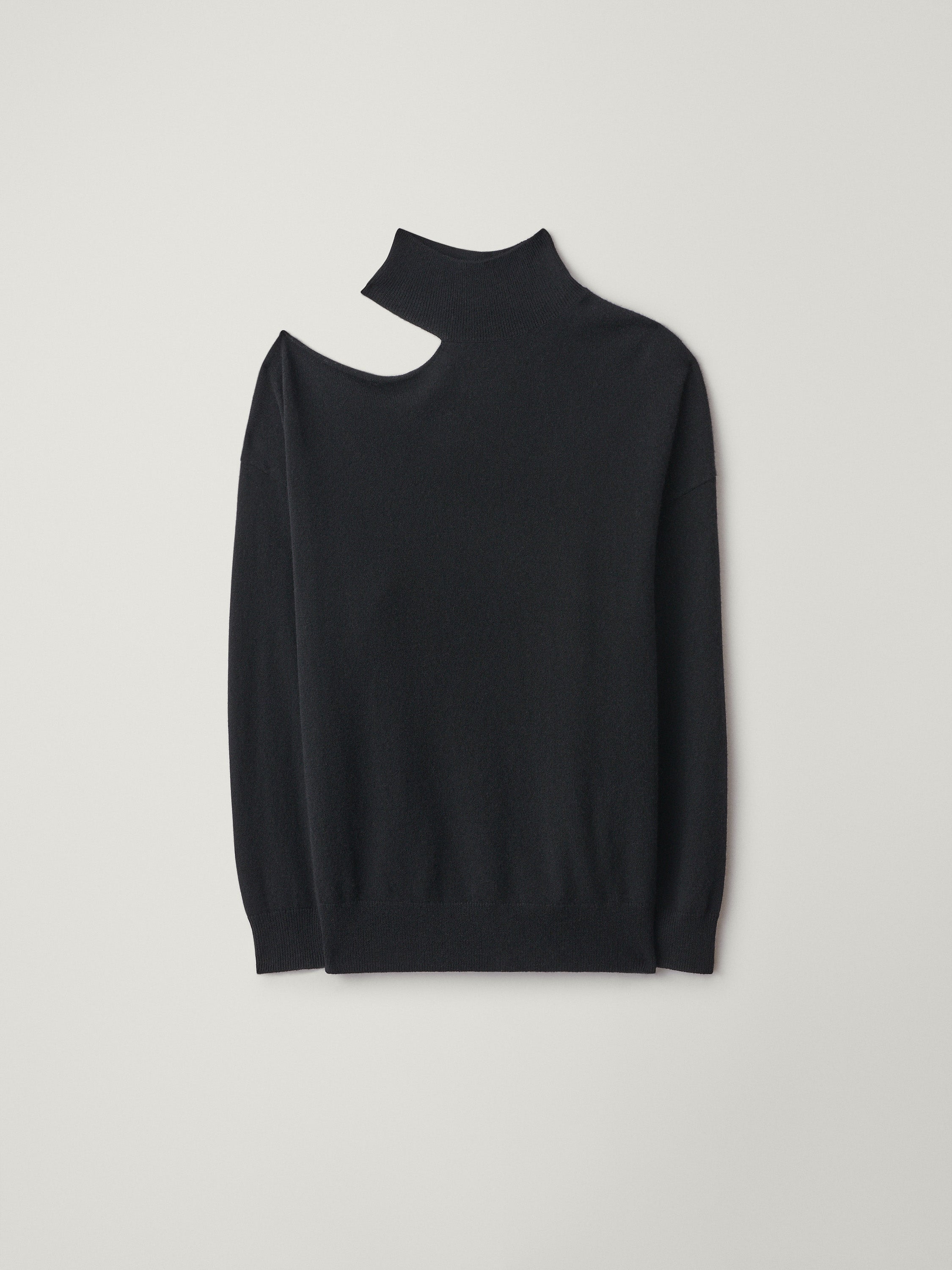 Alvia Sweater Black | Cashmere | LISA YANG