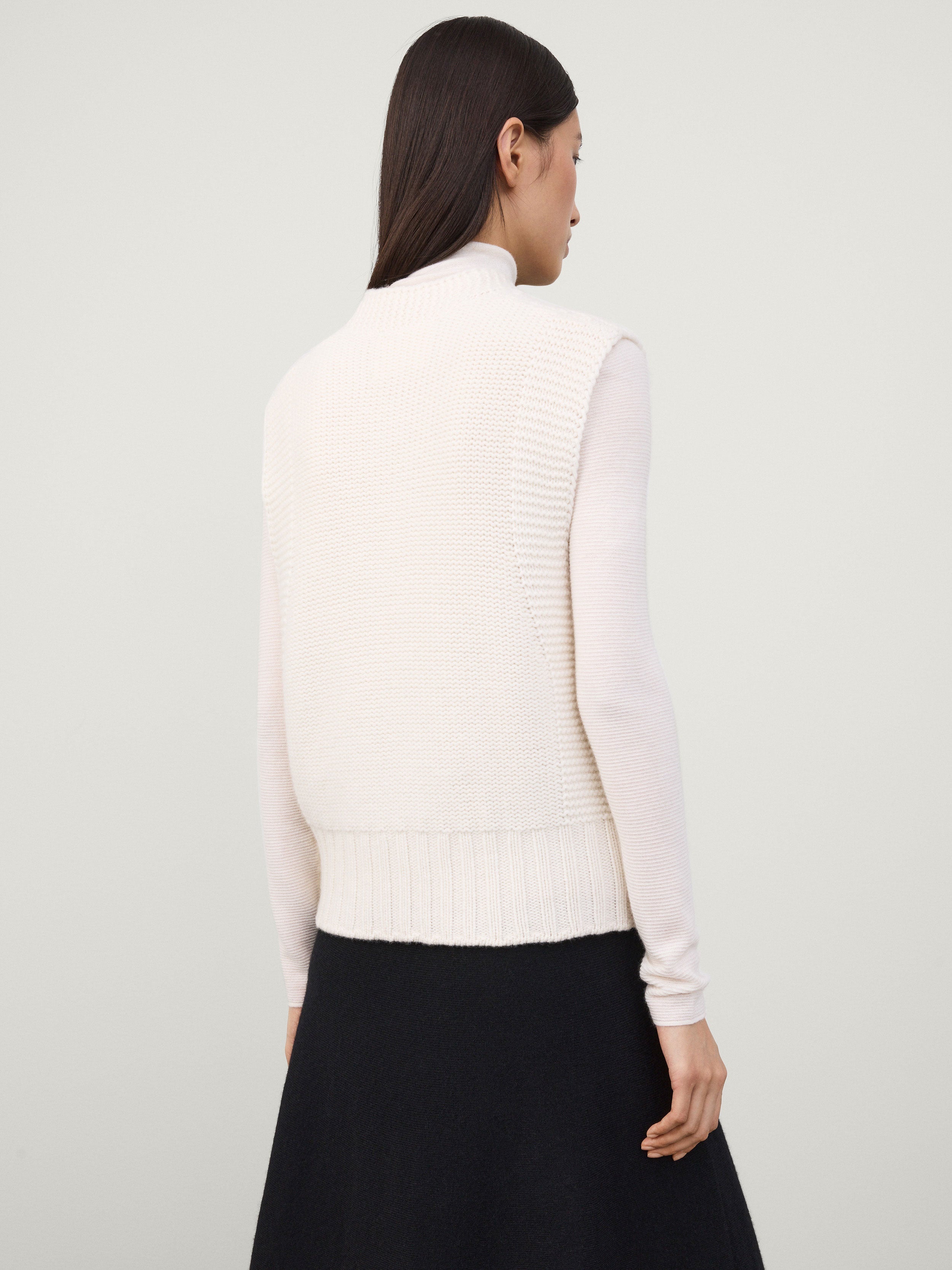 Sallie Vest Cream | Cashmere | LISA YANG