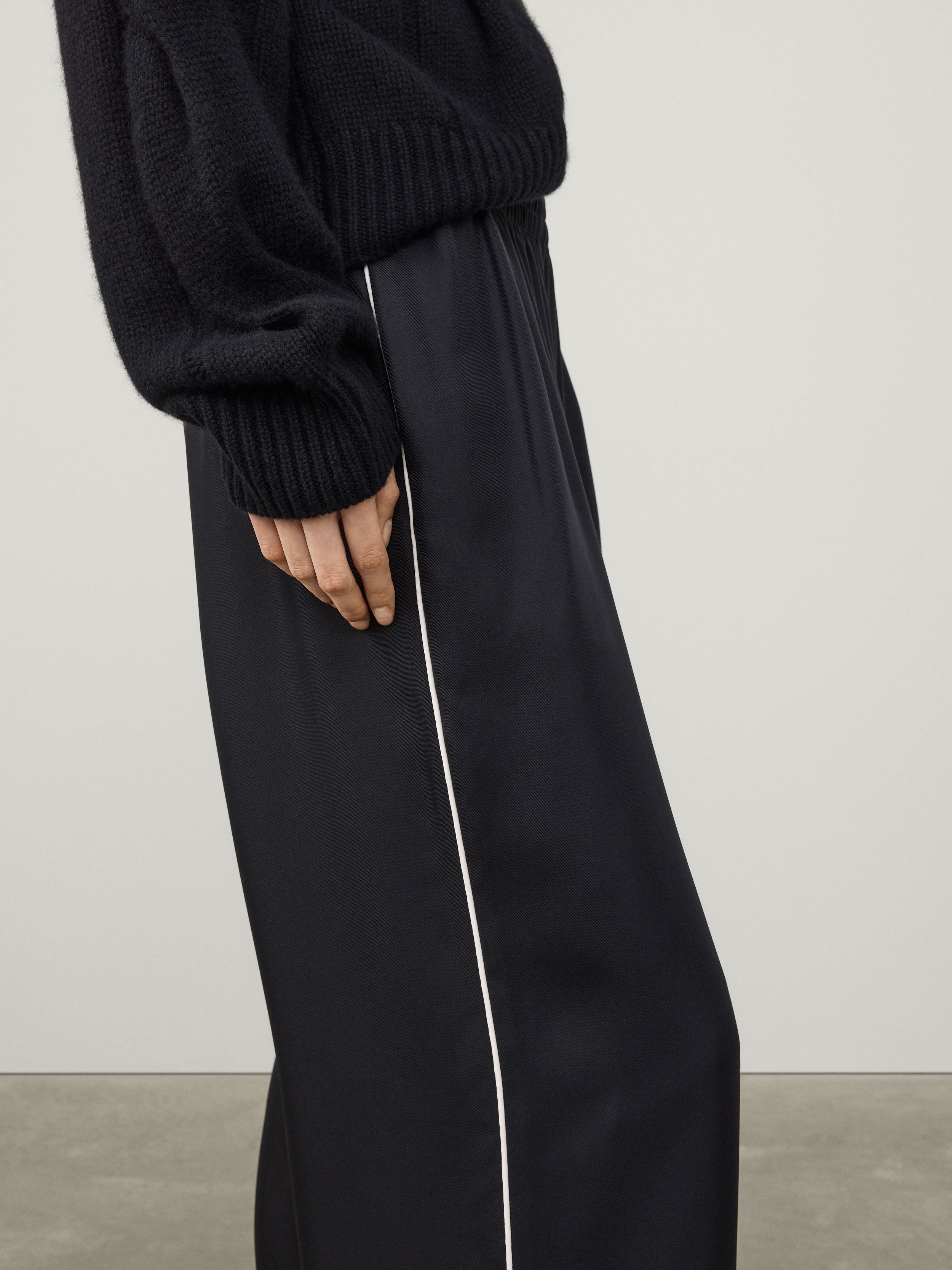 Piping Detail Wide Leg Trousers Midnight/Bone | Silk | LISA YANG
