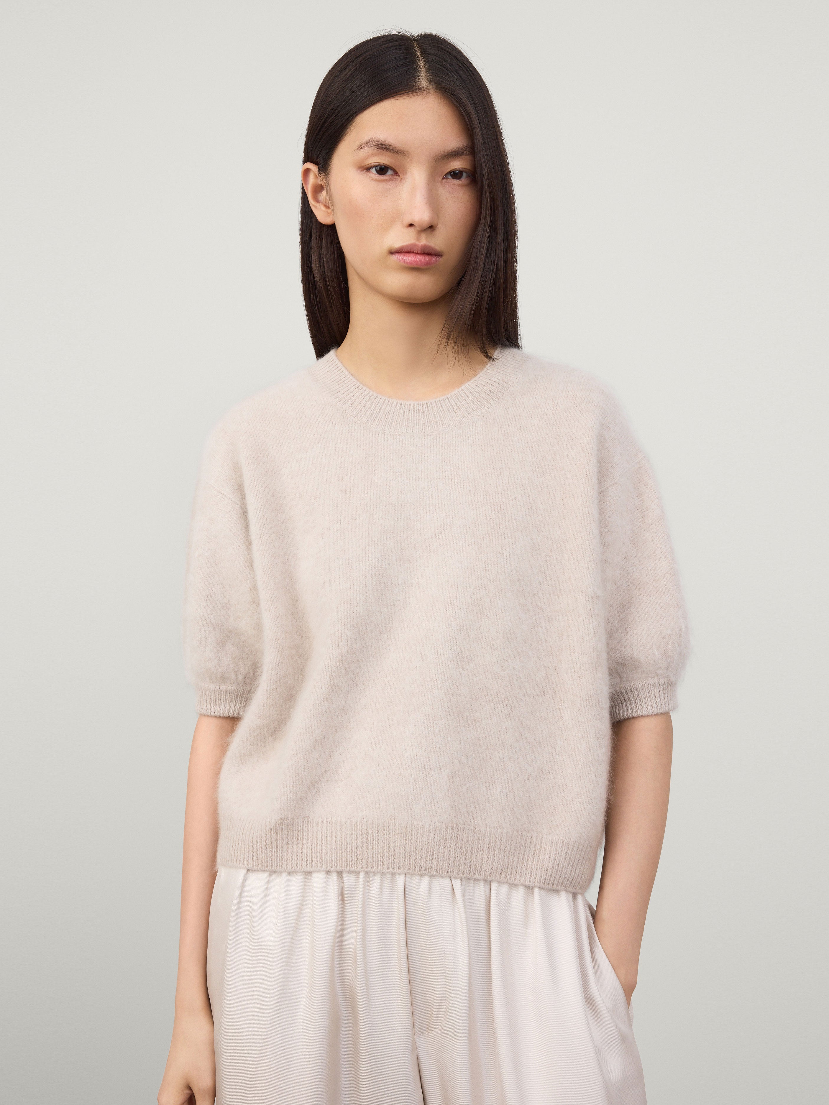 Juniper Sweater Sand Brushed | Cashmere | LISA YANG
