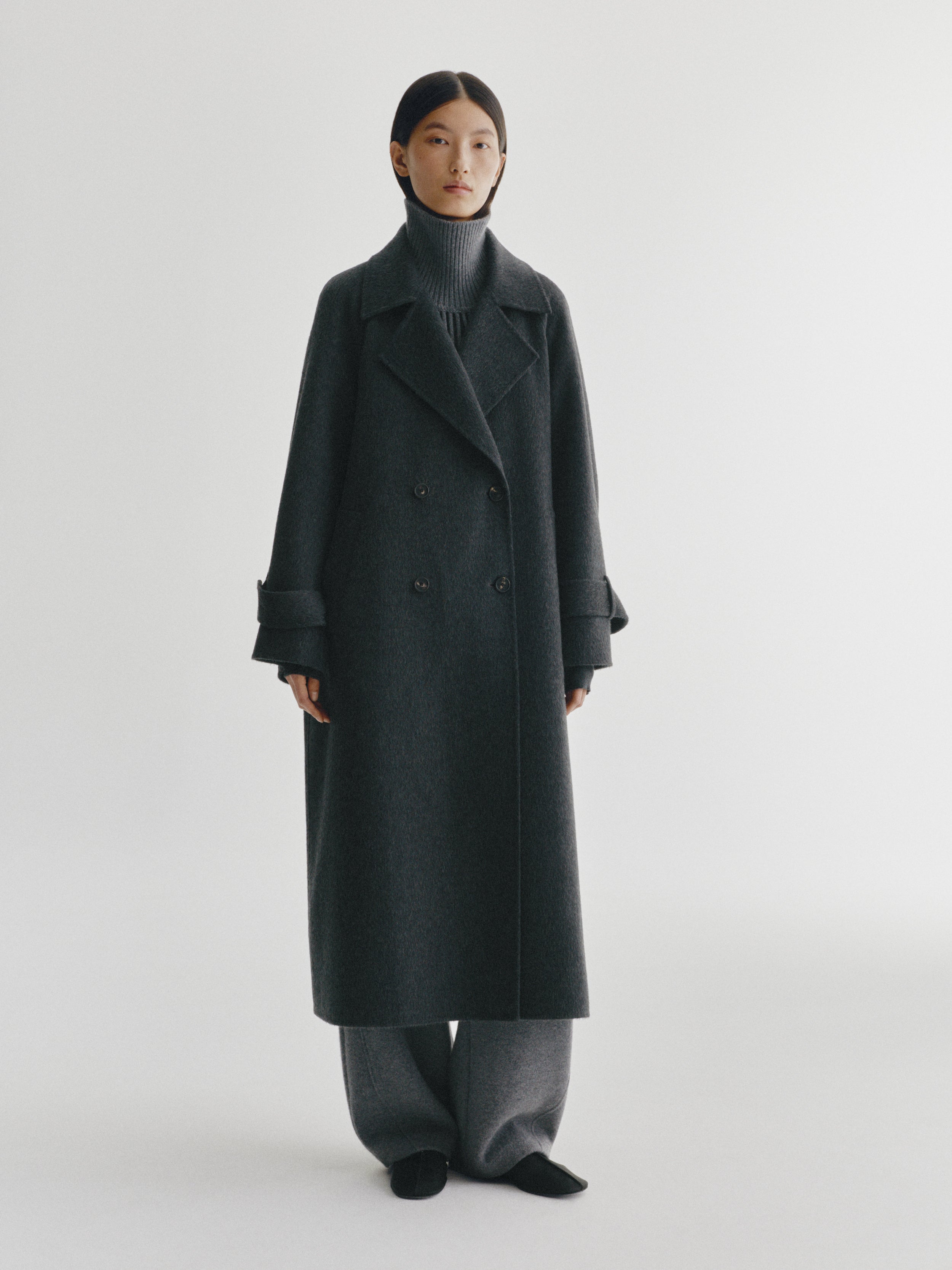 Double Trench Coat Dark Graphite | Wool Cashmere Doublé | Lisa