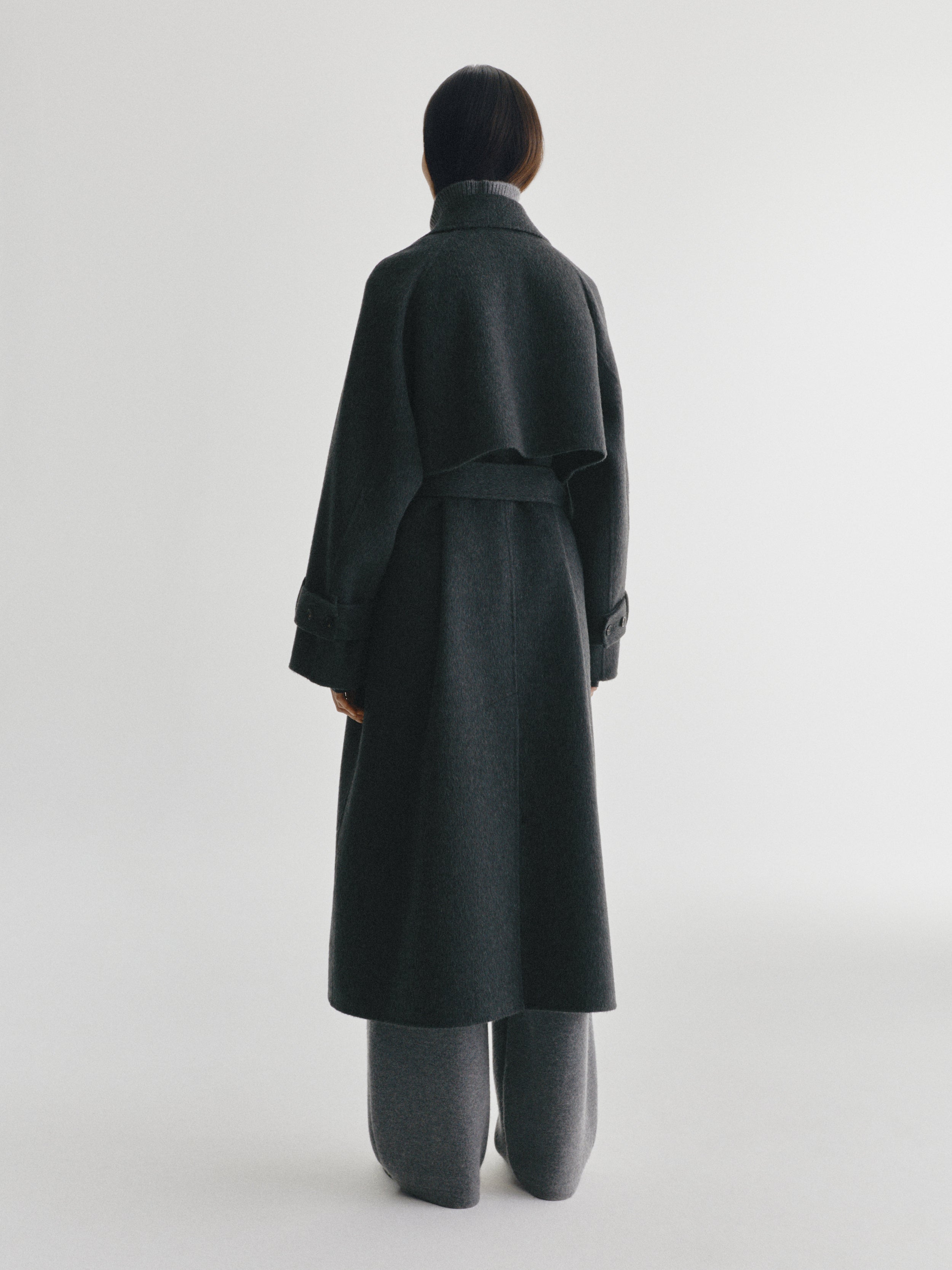 Double Trench Coat Dark Graphite | Wool Cashmere Doublé | Lisa
