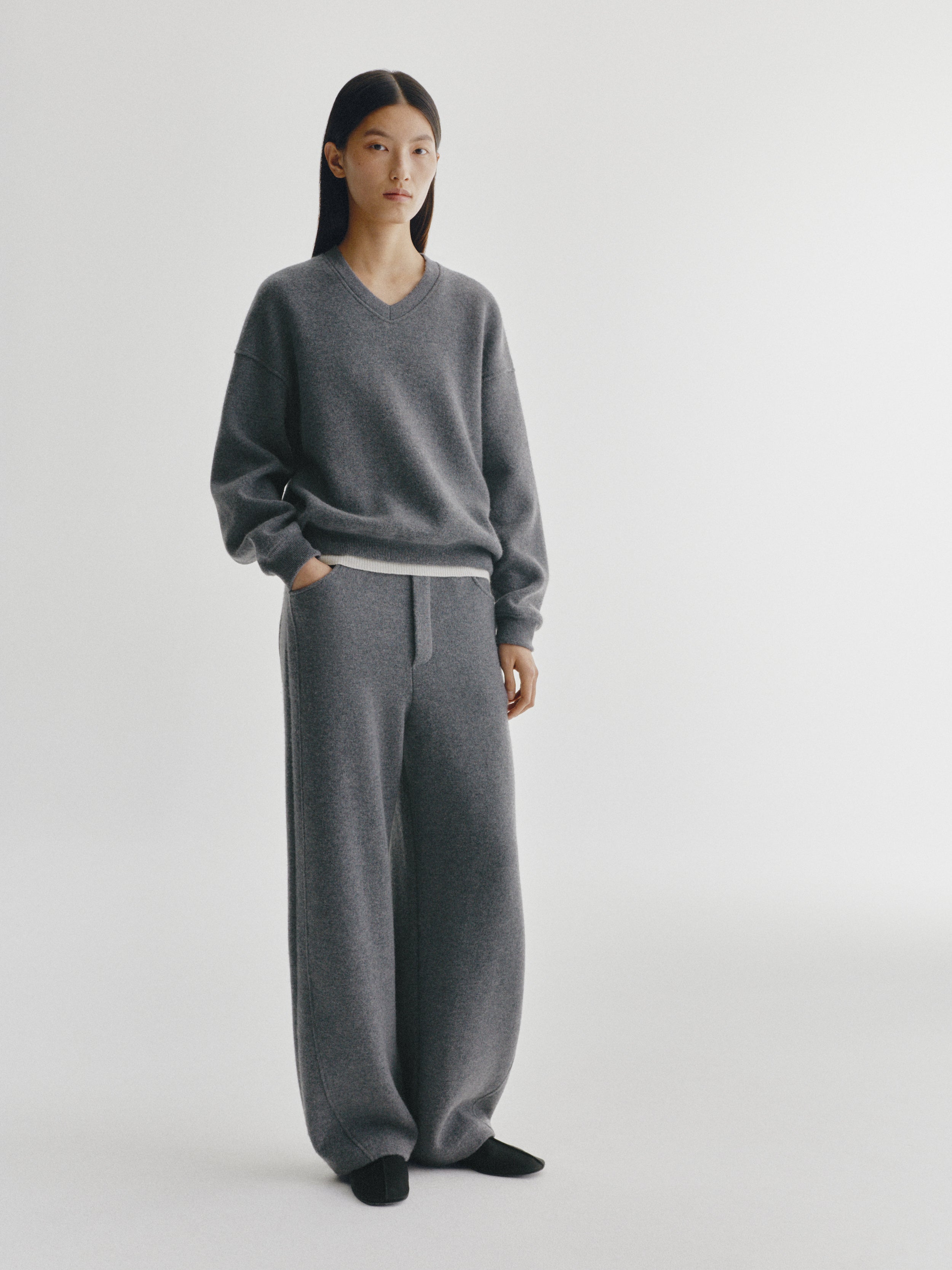 Veda Trousers Graphite | Cashmere | Lisa Yang – LISA YANG