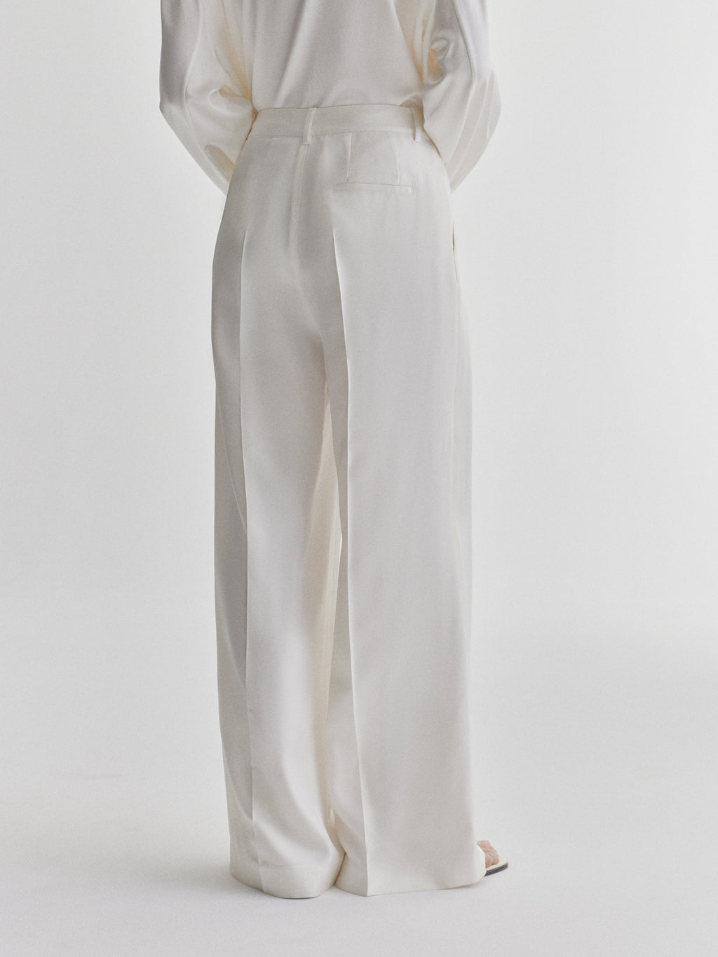 Tailored Wide Leg Trousers