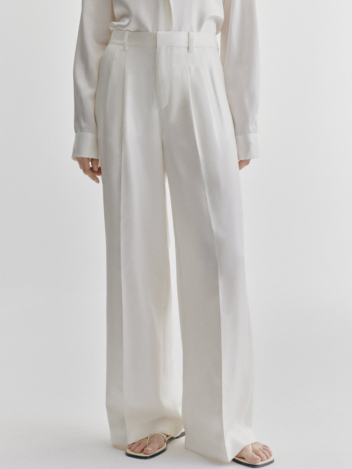 Tailored Wide Leg Trousers