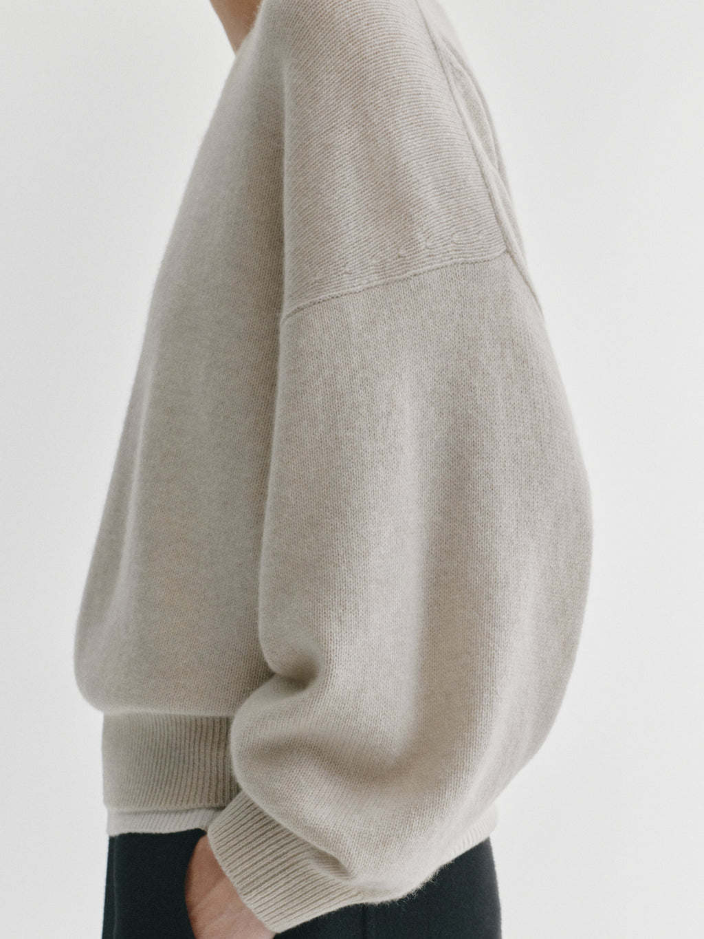 Veira Sweater