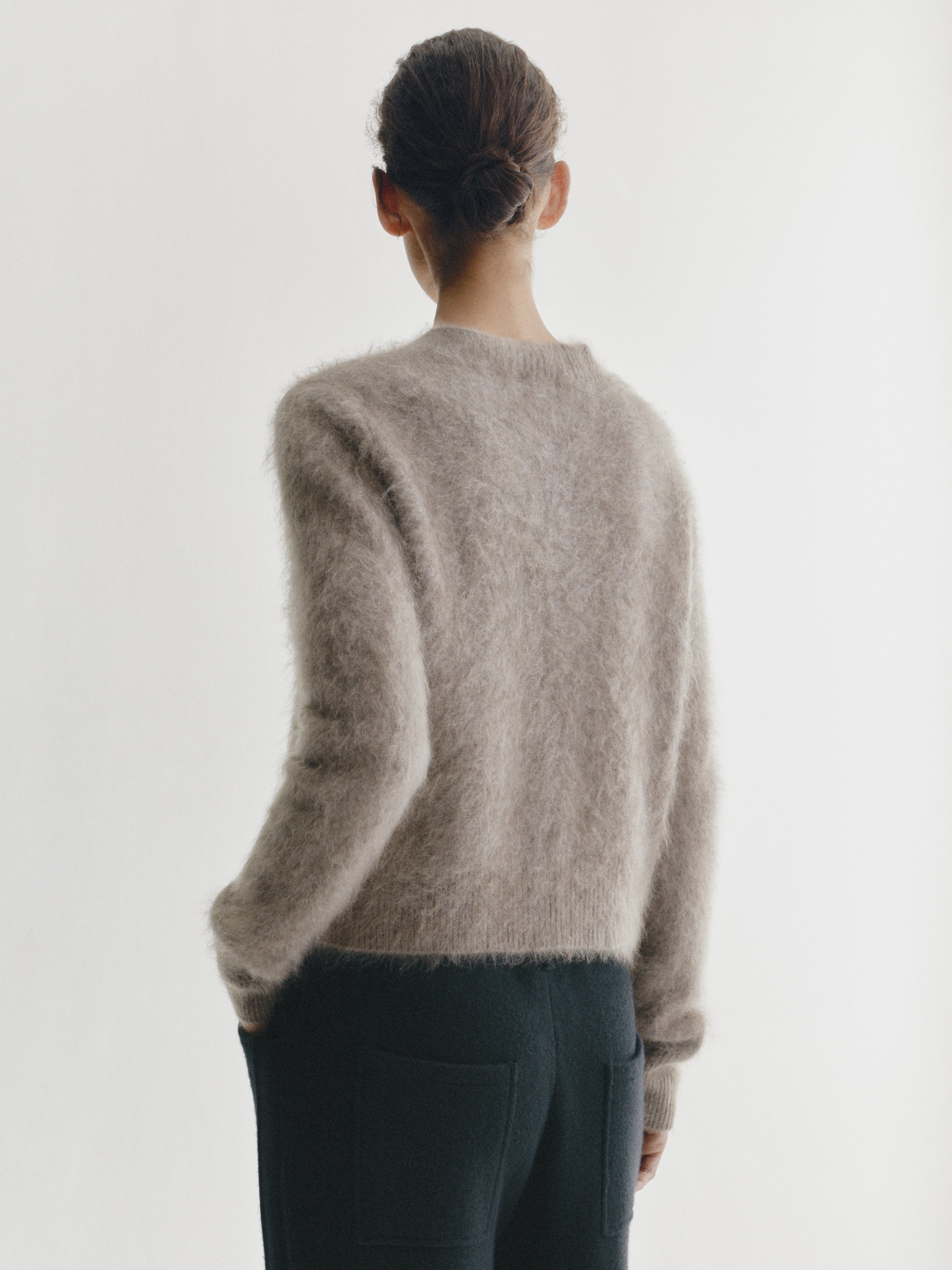 Azalea Cardigan Truffle Brushed | Cashmere | LISA YANG