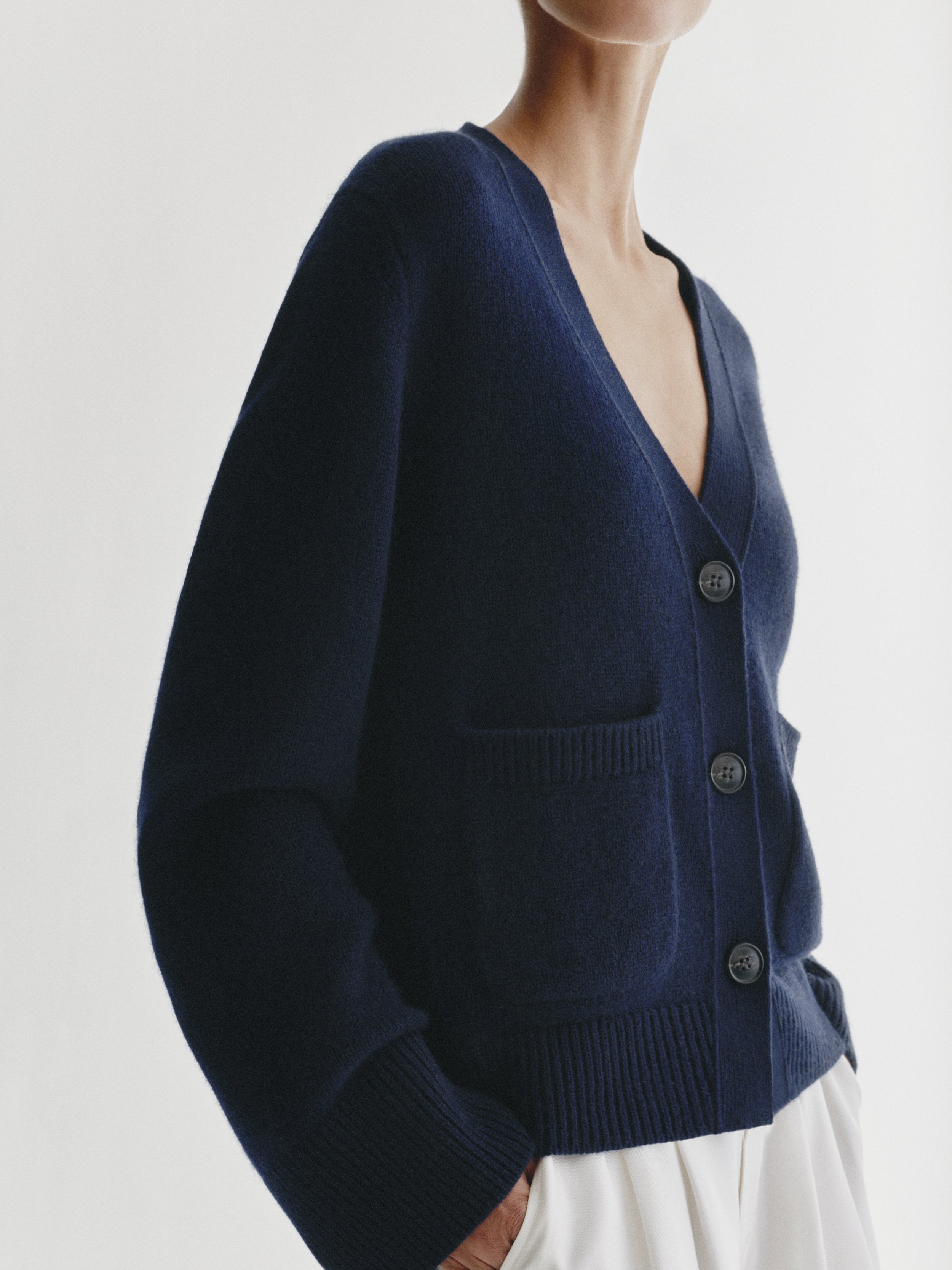 Danni Cardigan Navy | Cashmere | LISA YANG
