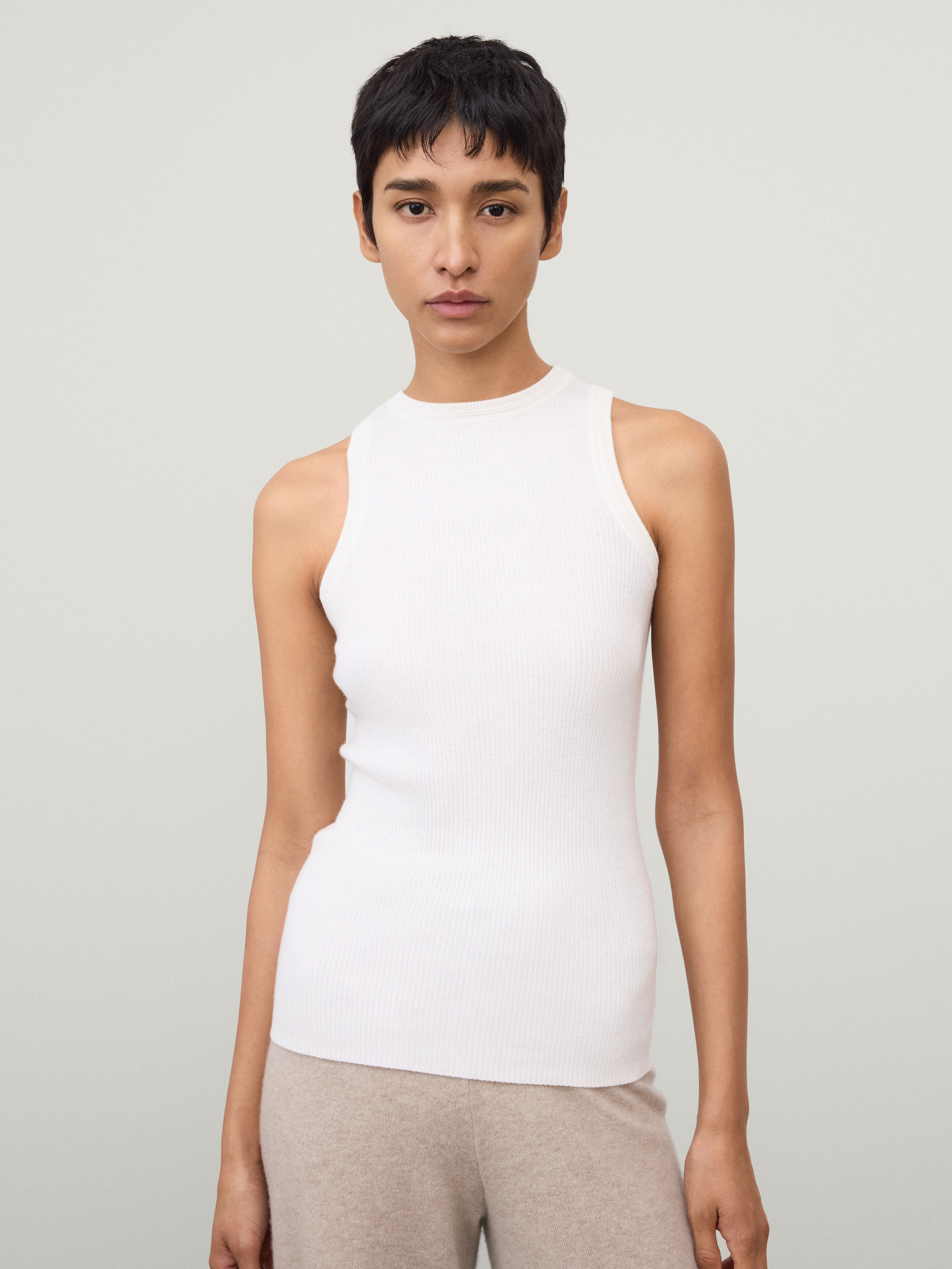Amya Tank